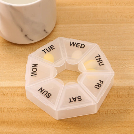 TG56518 ARZNEIMITTELBEHÄLTER TABLETTEN BOX ORGANIZER 7 TAGE WOCHE