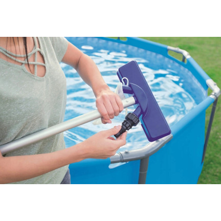 58013 Pool Cleaning Kit: Vacuum, Telescopic Pole, and Net