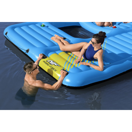 43728 INSEL AUFBLASBARE MATRATZE MIT RUTSCHE SCHWIMMEND BESTWAY