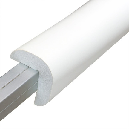 TG53544-1 BÍLÝ BEZPEČNOSTNÍ PÁSEK NA NÁBYTEK 200 cm chránič hrany