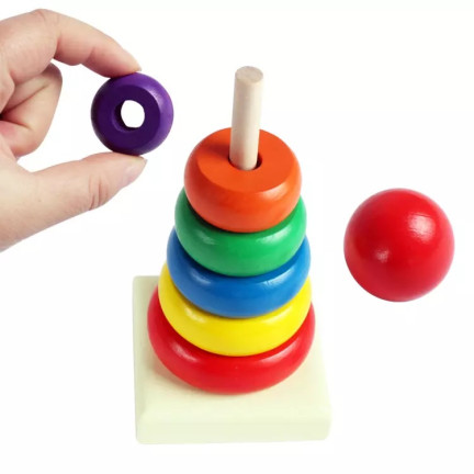 TG50038 PIRAMID SORTER Montessori VĚŽOVÉ DŘEVĚNÉ BLOKY