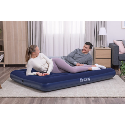 67002 Aufblasbare Zwei-Personen-Matratze aus Velours 191x137x22cm