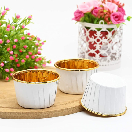 TG80292-5 ZLATÉ MUFFINOVÉ FORMY Zlaté formy na cupcake 50ks