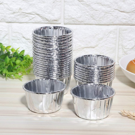 TG80292-3 MUFFINFÖRMCHEN SILBERNE CUPCAKE-FORMEN 50 STK
