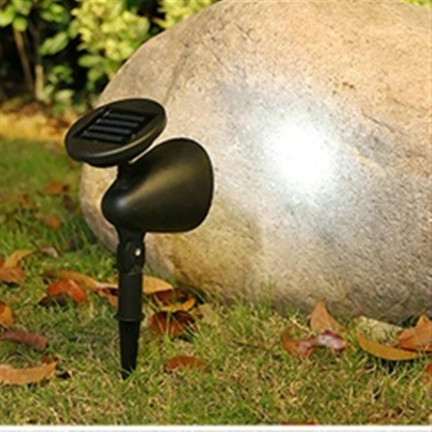 SOL0663 LAMPE SOLAR GARTENSCHEINWERFER SENSOR LED