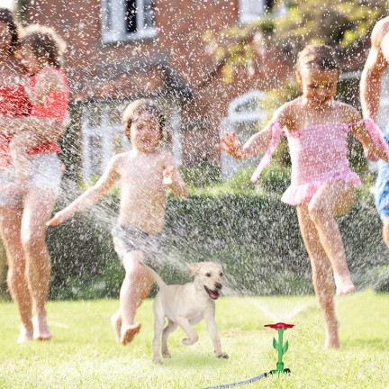 EE92GARDEN SPRINKLER RASEN SPRITZEN BLUME GARTEN SCHLAUCH DRIVE IN GARTEN