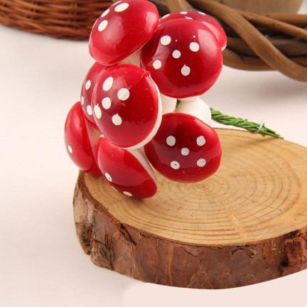 CV33985 FLIEGENPILZE AUF FEDER KUNSTPILZE PILZE ORNAMENTE HERBST DEKORATIONEN FLIEGENPILZE