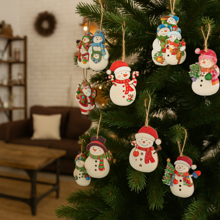 TG81338 SNĚHULÁCI PŘÍVĚSKY DŘEVĚNÉ OZDOBY VÁNOČNÍ DEKORACE
