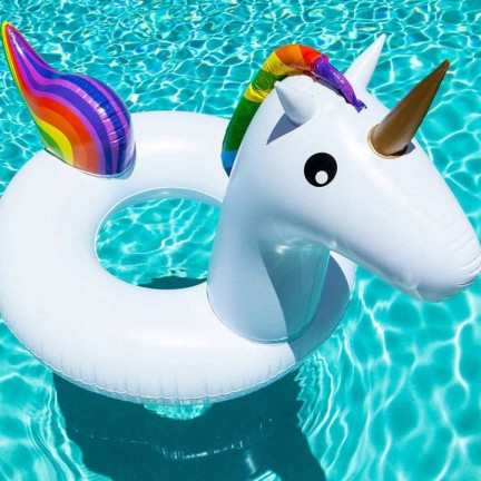 2645 SCHWIMMEN KREIS AUFBLASBARE MATRATZE EINHORN XXL