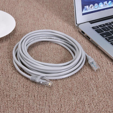 RB4 LAN ETHERNETOVÝ SÍŤOVÝ KABEL RJ45 CAT5E 5M