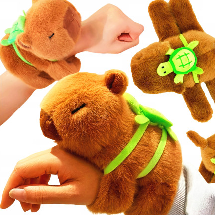 TG81323 KAPYBARA S BATOHEM PLYŠOVÝ MASKOT DÁREK MICKEY KAPI