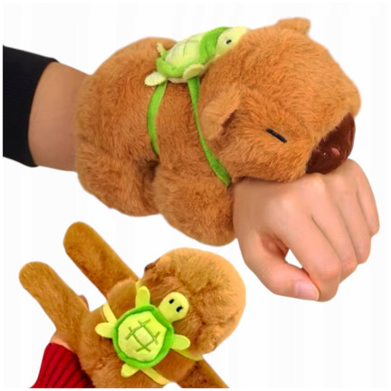 TG81323 KAPYBARA S BATOHEM PLYŠOVÝ MASKOT DÁREK MICKEY KAPI