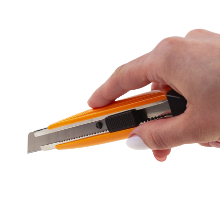 NOZ1609 utility knife with snap-off blade, 18 mm, retractable blade