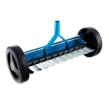 O16 Manual Aerator and Scarifier, Rotary Oscillating Model on Wheels, Lawn Spikes