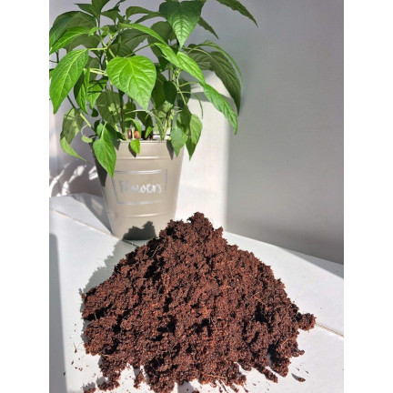 Univerzální zemina s Osmovitem, substrát pro výsadbu a přesazování okrasných rostlin, Biovita 20l