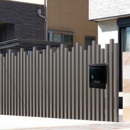 TG48239 Black Mailbox