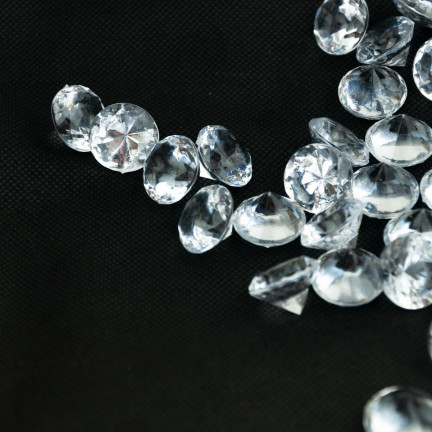 TG55062 DIAMANTENE STRASSSTEINE DEKORATIVE KONFETTI KLAR DIAMANTEN