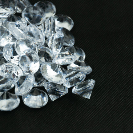 TG55062 DIAMANTENE STRASSSTEINE DEKORATIVE KONFETTI KLAR DIAMANTEN