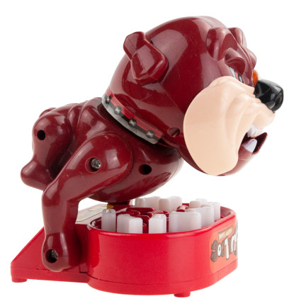 TG55530 GAME DOG BITCHING DOG reflexy
