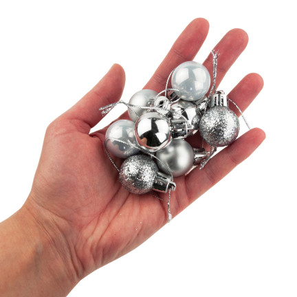 TG63160-1 WEIHNACHTSBAUMKUGELN SILBER 8TLG. 2CM UNZERBRECHLICH SET