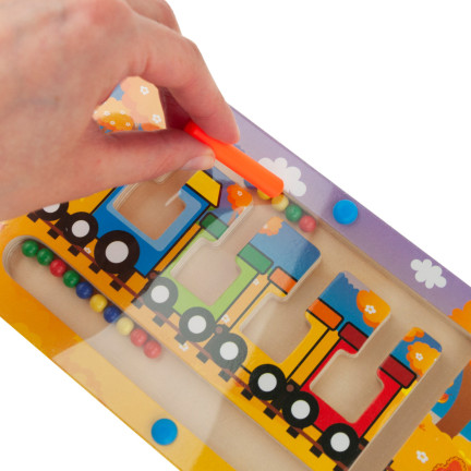 TG67022 MONTESSORI DŘEVĚNÉ MAGNETICKÉ VLAKOVÉ BLUDIŠTĚ