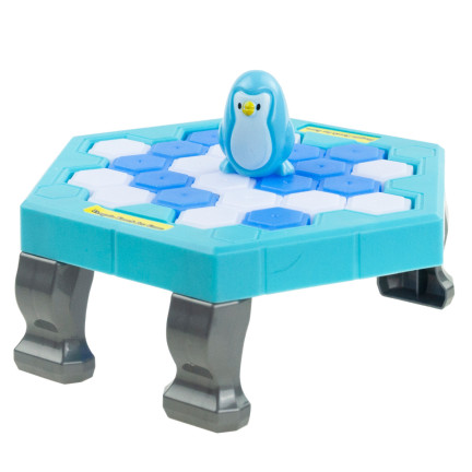 TG71161 PENGUINS FAMILY ARCADE GAME ICE BREAKING LEDOVÁ PAST S TUČŇÁKY