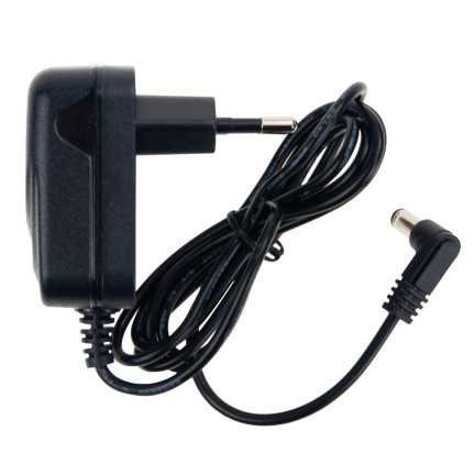 TG72031: Effective ultrasonic rodent repeller for martens, mice, and rats, covering up to 370 m²