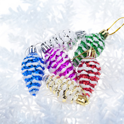 TG74291-2 WEIHNACHTSKUGELN SET TANNENZAPFEN ANHÄNGER 6 STÜCK FARBIG