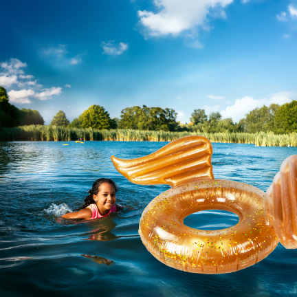 TG77793 AUFBLASBARES RAD MIT FLÜGELN GLITZERFLÜGEL ZUM SCHWIMMEN