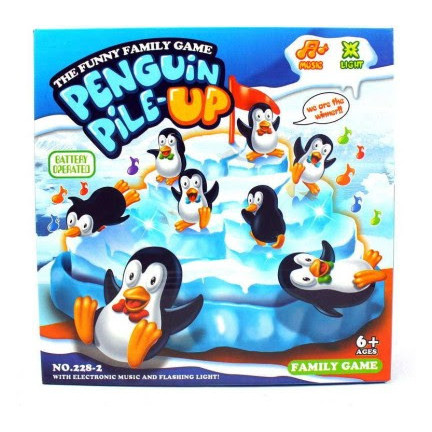TG55518 PENGUINS OF MADAGASCAR HRA ZÁVOD TUČŇÁKŮ