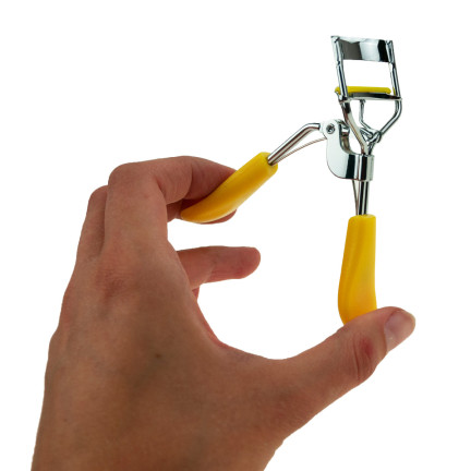 UR9 WIMPERNZANGE MIT GUMMIWIMPERNFORMERN