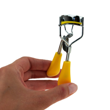 UR9 WIMPERNZANGE MIT GUMMIWIMPERNFORMERN
