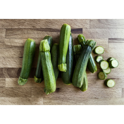 W1031 ZUCCHINISAMEN ZUCCHINI KÜRBIS NEFERTITI GEMÜSE GRÜN LECKER 3G