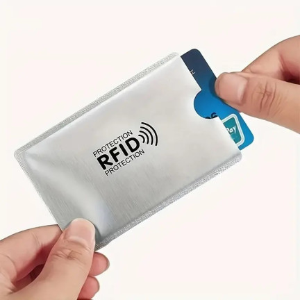 TG56522 DIEBSTAHLSICHERES ETUI FÜR ZAHLUNGSKARTEN