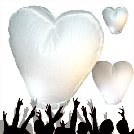 DD19 HAPPY HAPPY LAMPIONS FLYING HEART Hochzeitsfeier